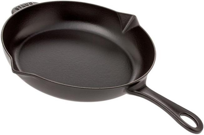 Staub cast iron frying pan with handle - 24cm