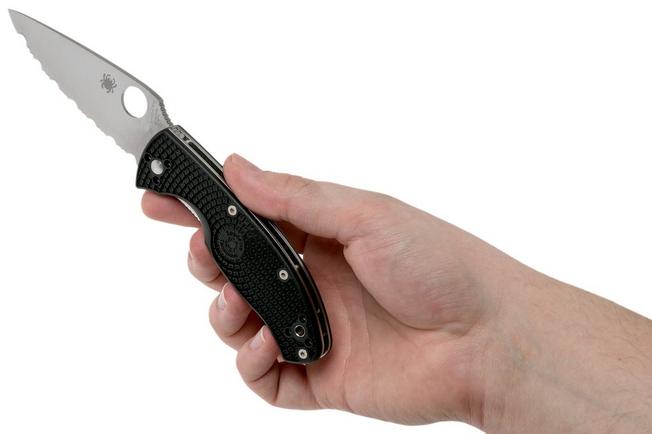 NAVAJA SPYDERCO RESILIENCE COLORES NEGRA TALLAS 108 MM - Tienda de Pesca -  Pescamar