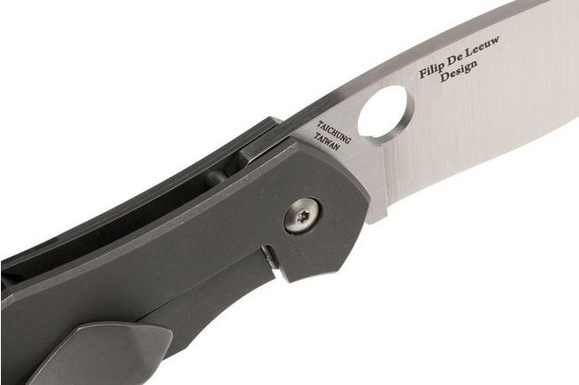 Image pour Spyderco Myrtle C194CFTIP couteau de poche, design Filip de Leeuw