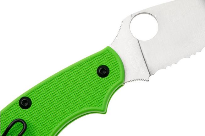 Afbeelding voor Spyderco UK Penknife Salt Green LC200N Serrated C94SGR zakmes