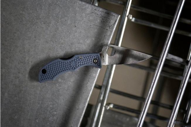 Image for Spyderco Ladybug LBLP3E V-Toku SUS410 Sprint Run pocket knife