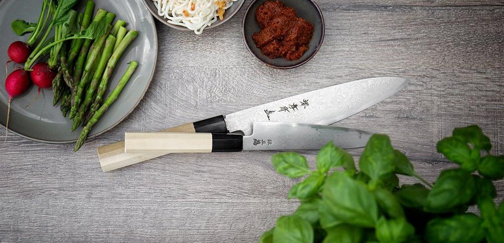 Sakai Takayuki Gin San damascus kitchen knives