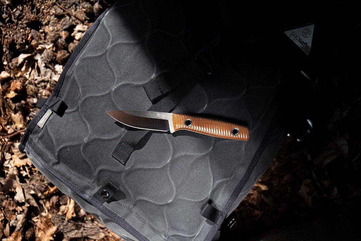 Lightweight survival knife