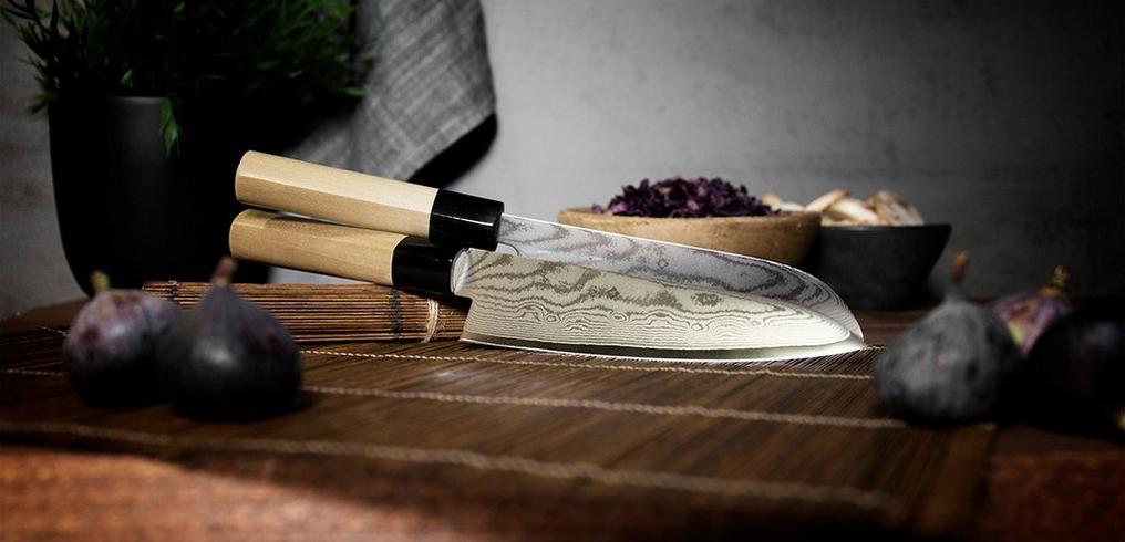 Tojiro Shippu DP63 kitchen knives