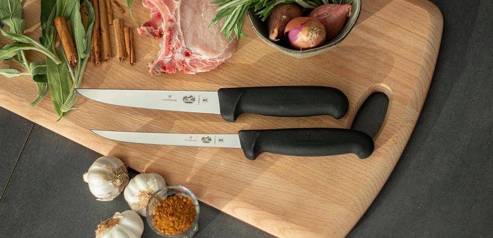 Boning knife vs Filleting knife: what are the differences?