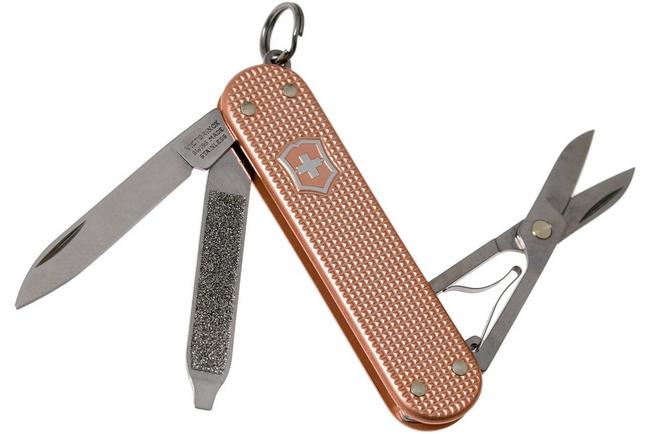 Victorinox Alox Classic SD Swiss Army Knife 0.6221.241G The Best EDC for  Everyone To Own and Carry! 