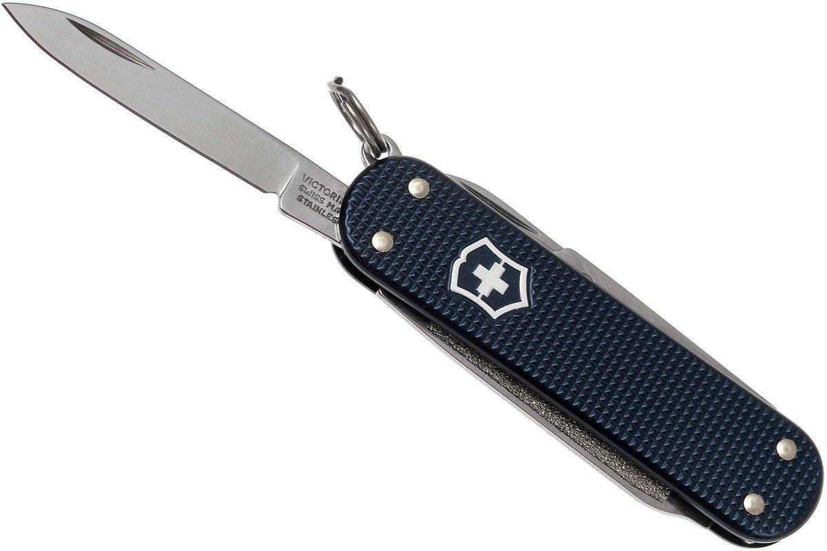 Victorinox best sale pioneer 2015