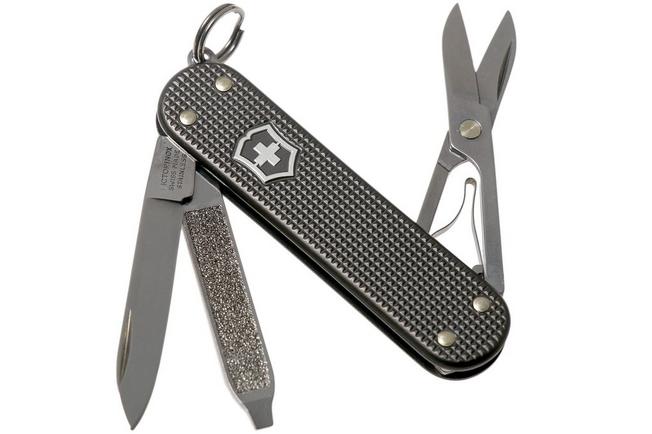 Victorinox Classic Sd Alox Limited Edition 2022 06221l22 Thunder Gray Swiss Pocket Knife 7430