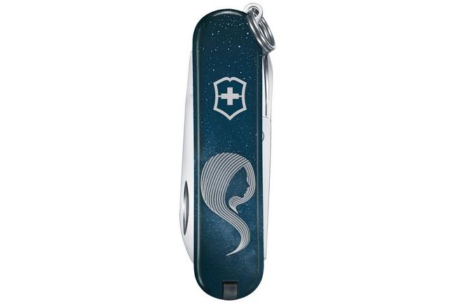 Image pour Victorinox Classic SD Zodiac Signs 2026, Virgo 0.6223.2VIR Couteau suisse