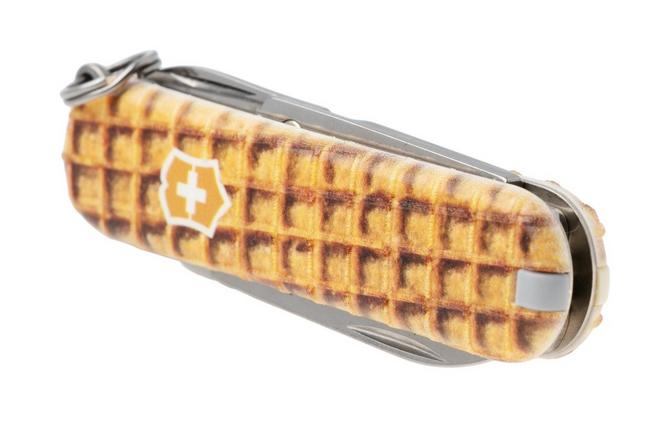 Image pour Victorinox Classic SD Stroopwafel Edition 0.6223.7R2 Knivesandtools Exclusive, couteau suisse