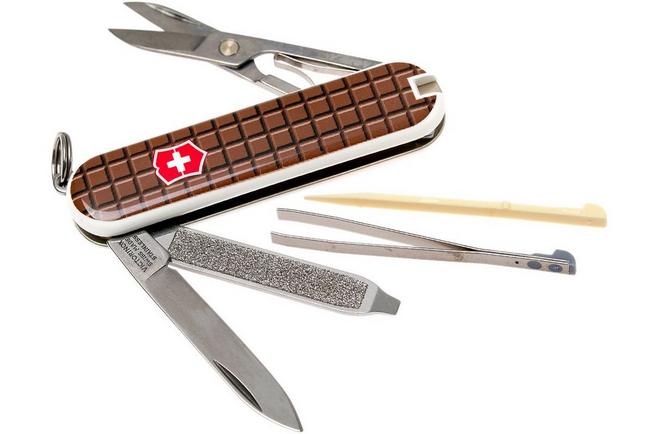 Victorinox Classic, Swiss pocket knife, chocolate | Advantageously ...