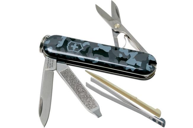 Herramienta multiuso Victorinox swiss pocket knife Classic SD Camouflage  0.6223.94 – Comprar online