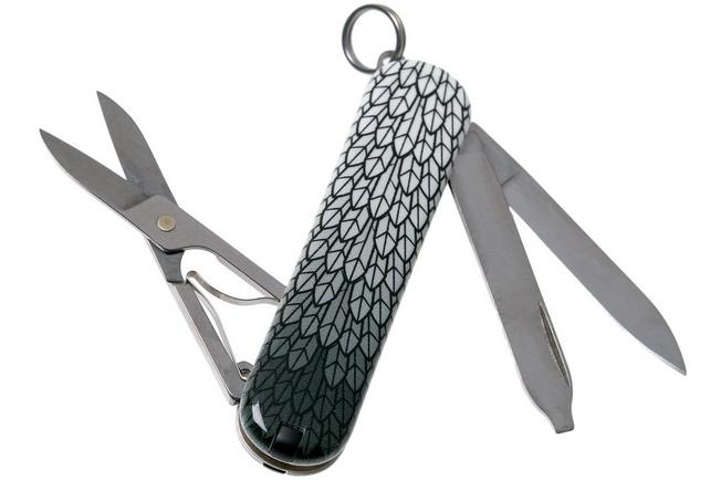 Victorinox Classic SD, white  Advantageously shopping at