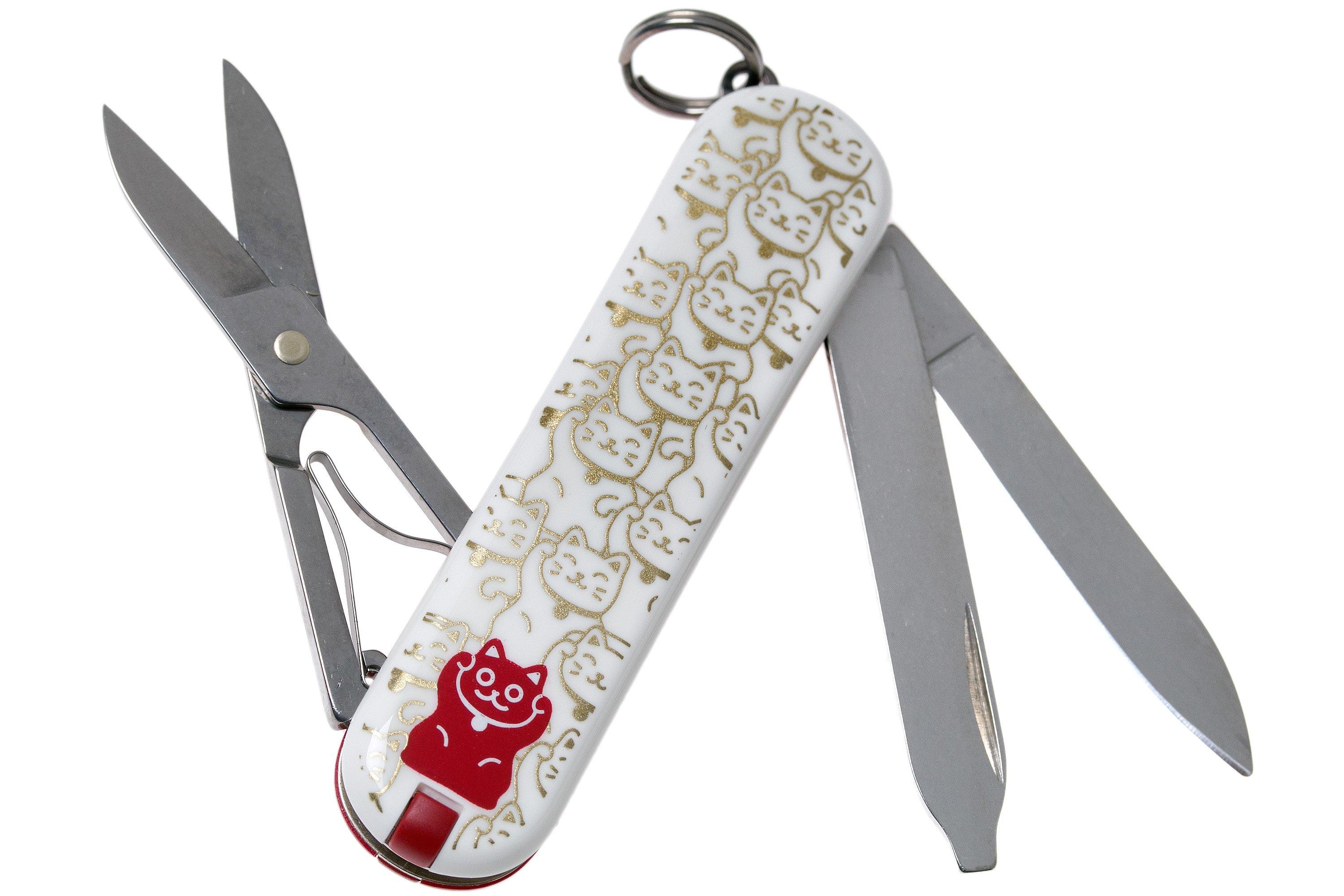 Victorinox Classic SD Lucky Cat Limited Edition 2021 0.6223.L2106