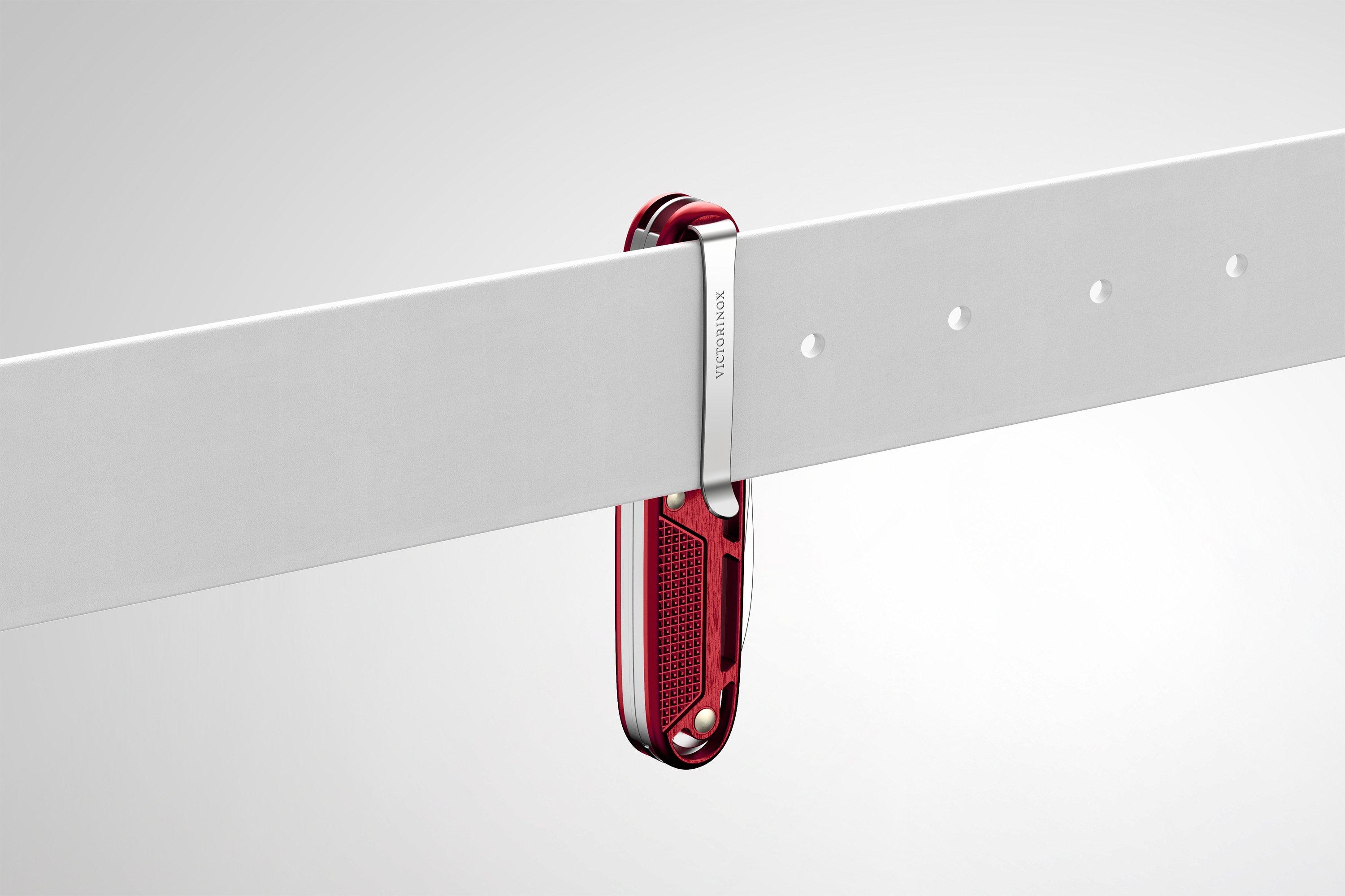 Victorinox Synergy X Alox Refined Collection 0.8226.26 Silver