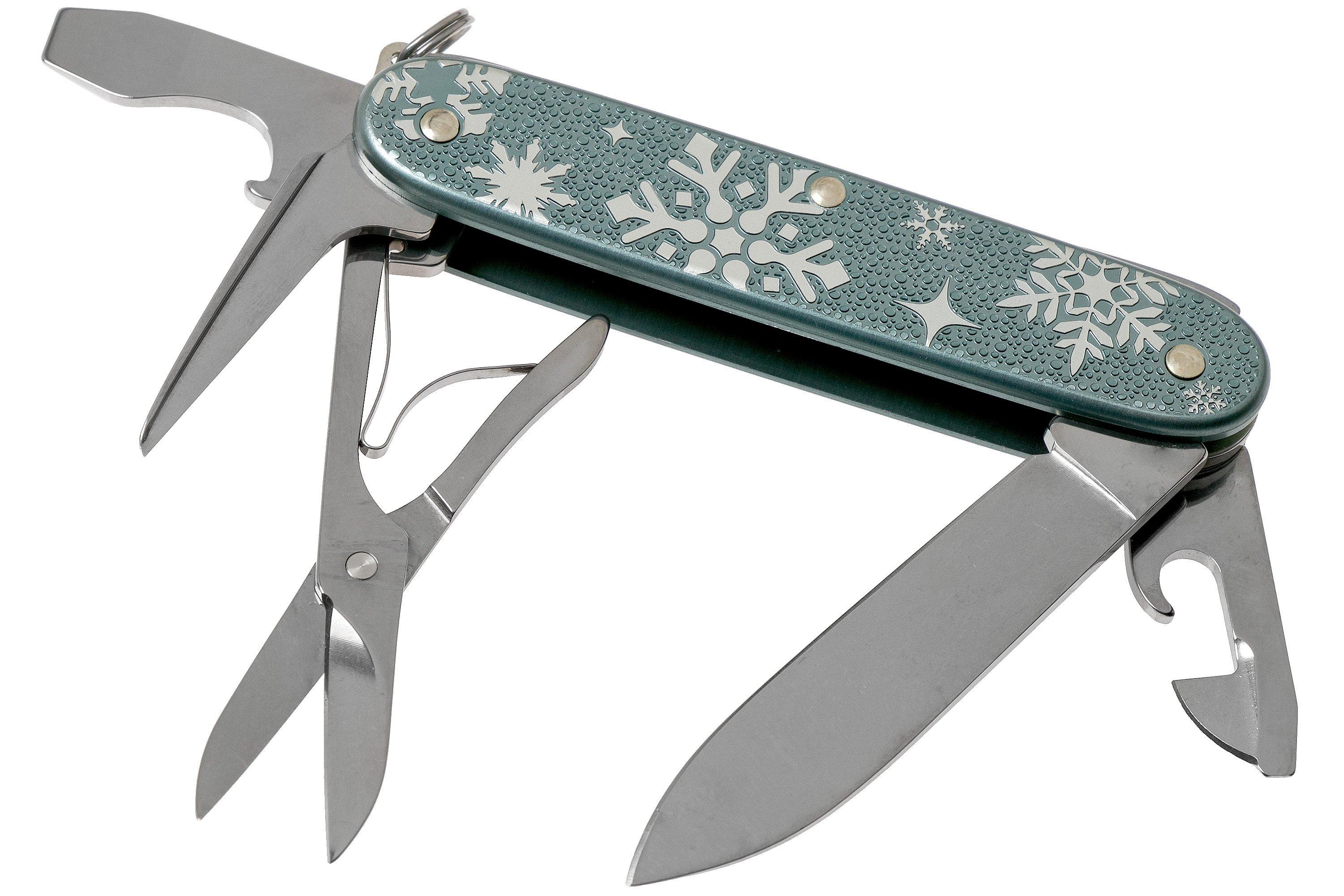 Victorinox pioneer 2025 x winter magic