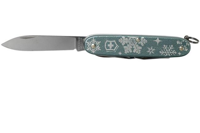 Victorinox Pioneer X Winter Magic Special Edition 2020 0.8231.22E1 Swiss pocket knife Advantageously shopping at Knivesandtools