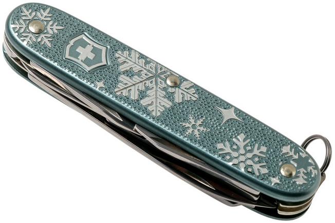 Victorinox Pioneer X Winter Magic Special Edition 2020 0.8231.22E1 Swiss pocket knife Advantageously shopping at Knivesandtools.ie