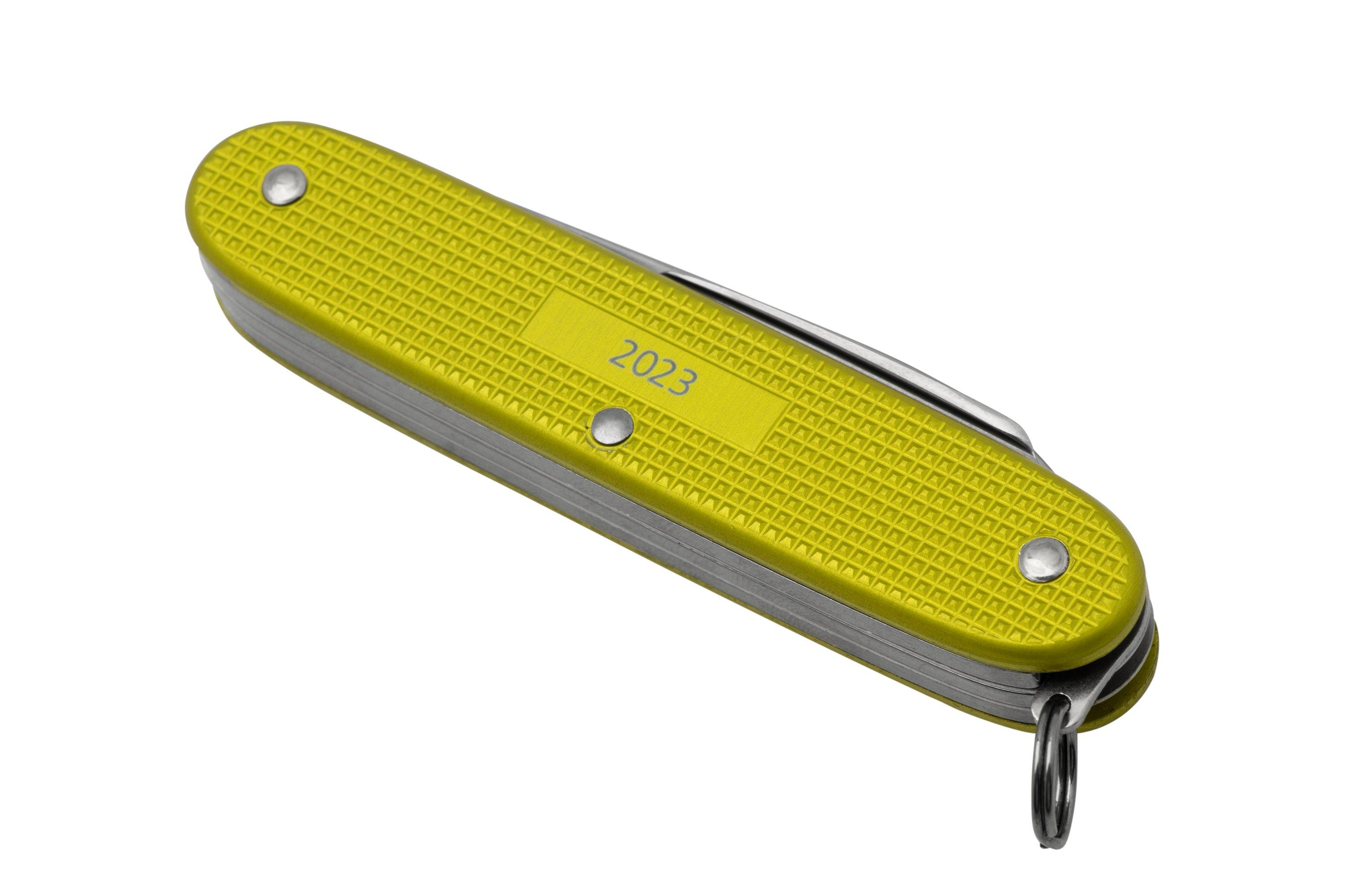 Victorinox Pioneer X Alox Limited Edition 2023, 0.8231.L23 Electric Yellow,  Swiss pocket knife