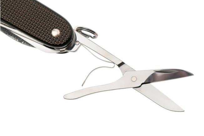 Victorinox Farmer X 0.8271.J24 Dark Brown Alox, Hakkapella Damasteel, Limited Edition 2024 Swiss pocket knife | Advantageously shopping at Knivesandtools.dk Victorinox Farmer X 0.8271.J24 Dark Brown Alox, Hakkapella Damasteel, Limited Edition 2024 Swiss pocket knife | Advantageously shopping at Knivesandtools.dk
