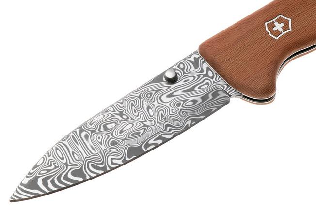 Afbeelding voor Victorinox Evoke 0.9410.J26 Wood, Damasteel Damast, Limited Edition 2026, zakmes