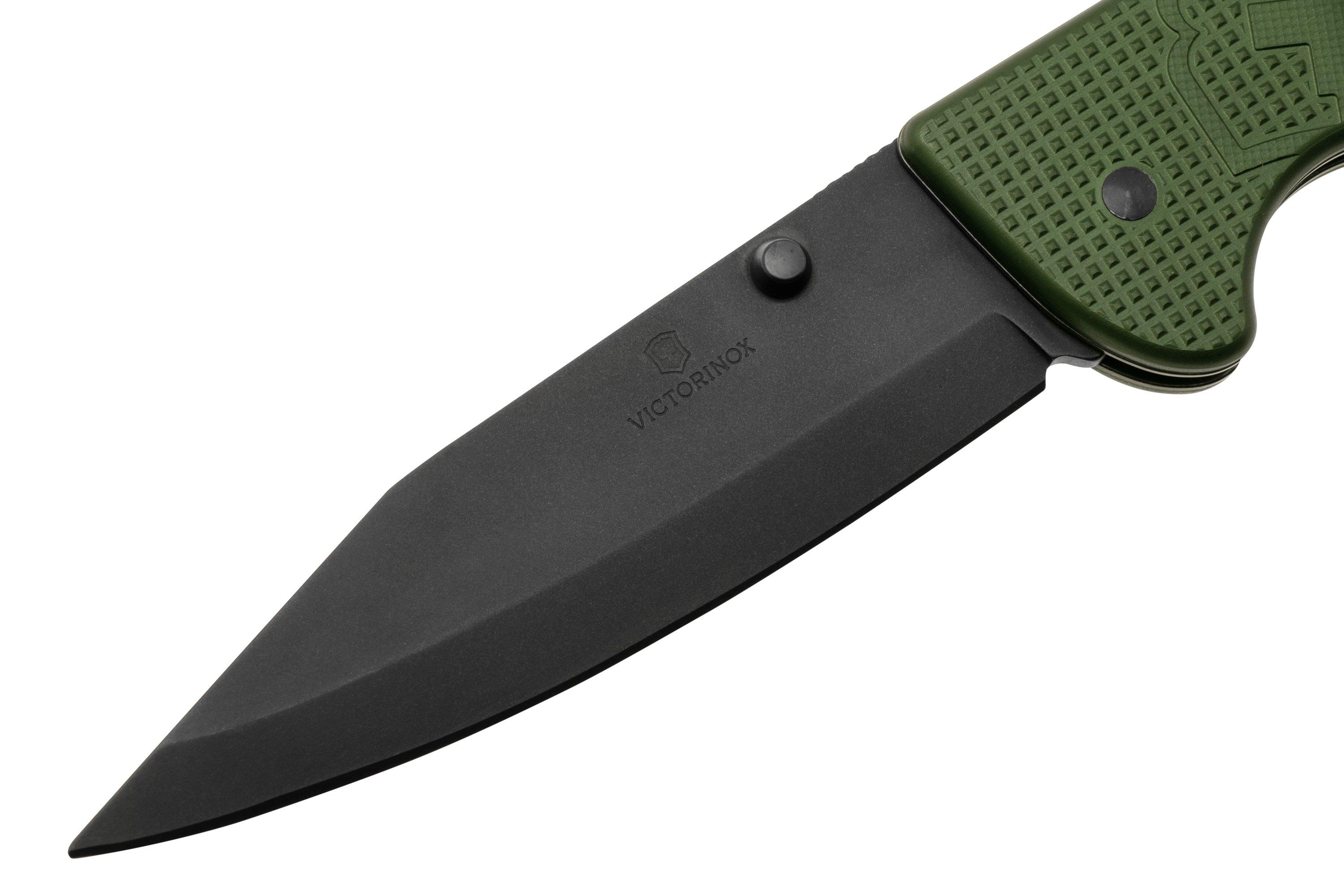 VT0-9425-DS24_03_victorinox