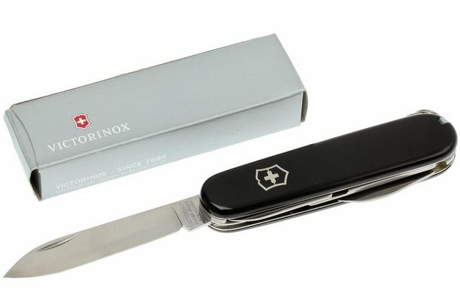 Victorinox Compact review. Why is this so popular!? 