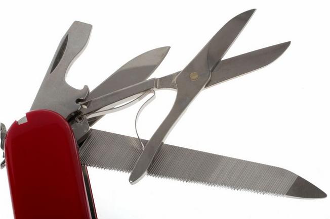 The Victorinox 'Mountaineer' Swiss Army Knife: Tested