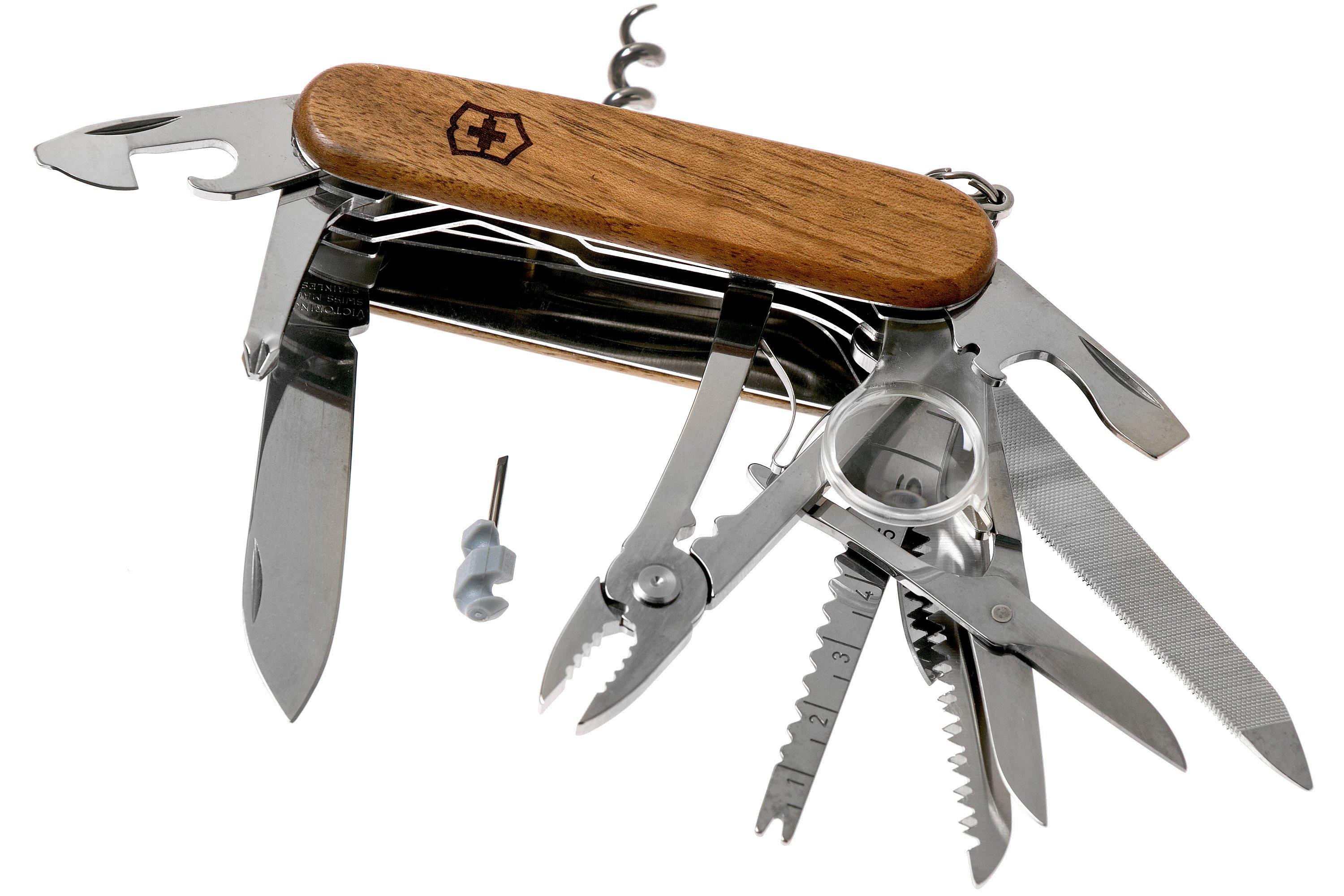 Navaja Victorinox Swisschamp Wood – Fumarel