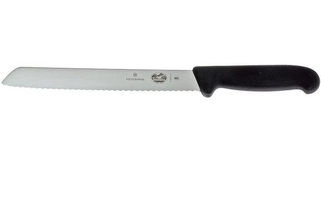  Victorinox 6.7233.6 Swiss Classic Steak Knife Set Ideal for  Slicing a Wide Variety of Steak Cuts Serrated Blade in Black, Set of 6:  Home & Kitchen