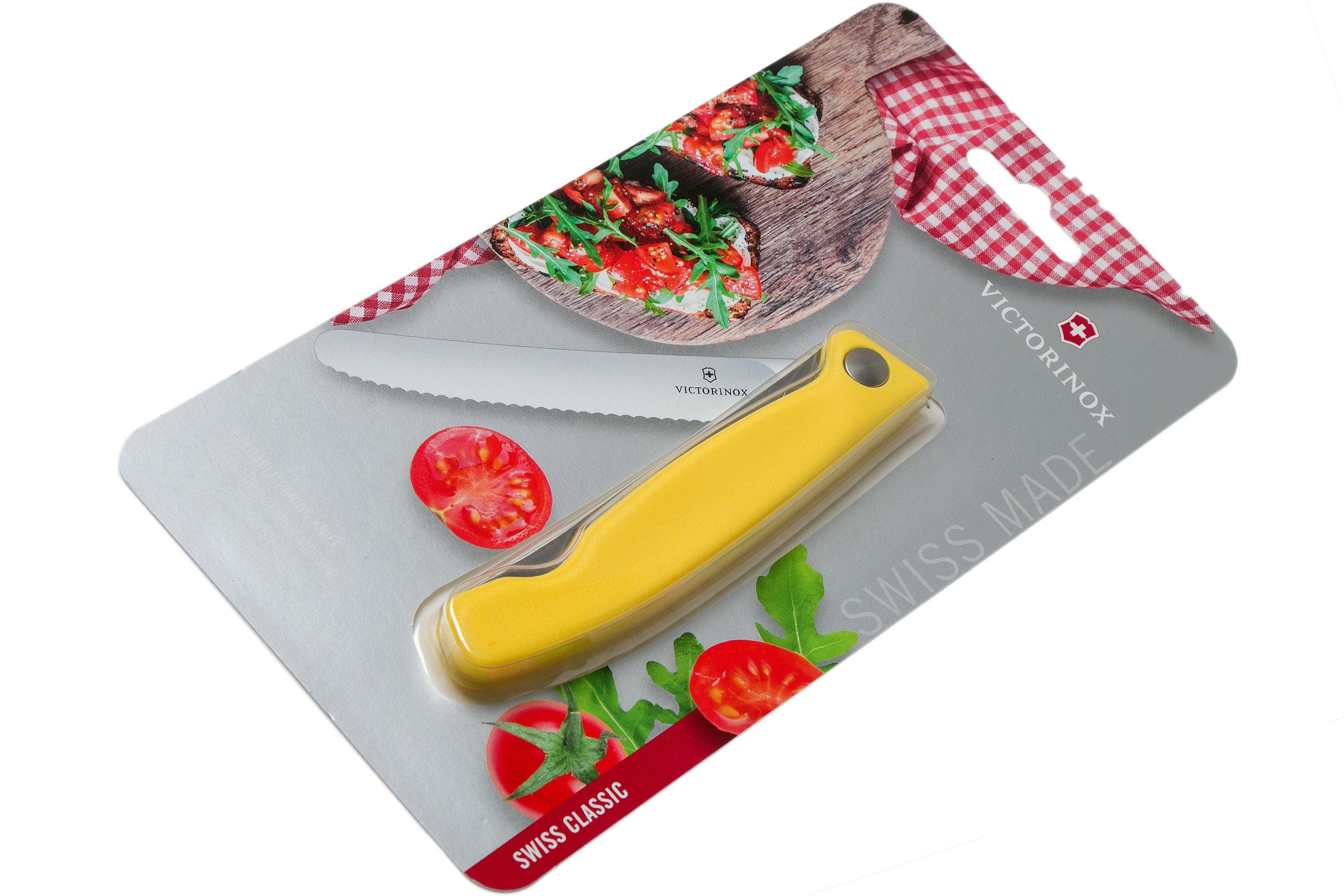 Victorinox SwissClassic foldable vegetable knife yellow serrated, 6.