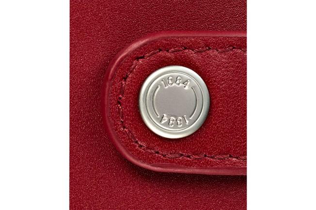 Afbeelding voor Victorinox Altius Secrid Leather Card Wallet 612680 Red, lederen portemonnee met kaarthouder