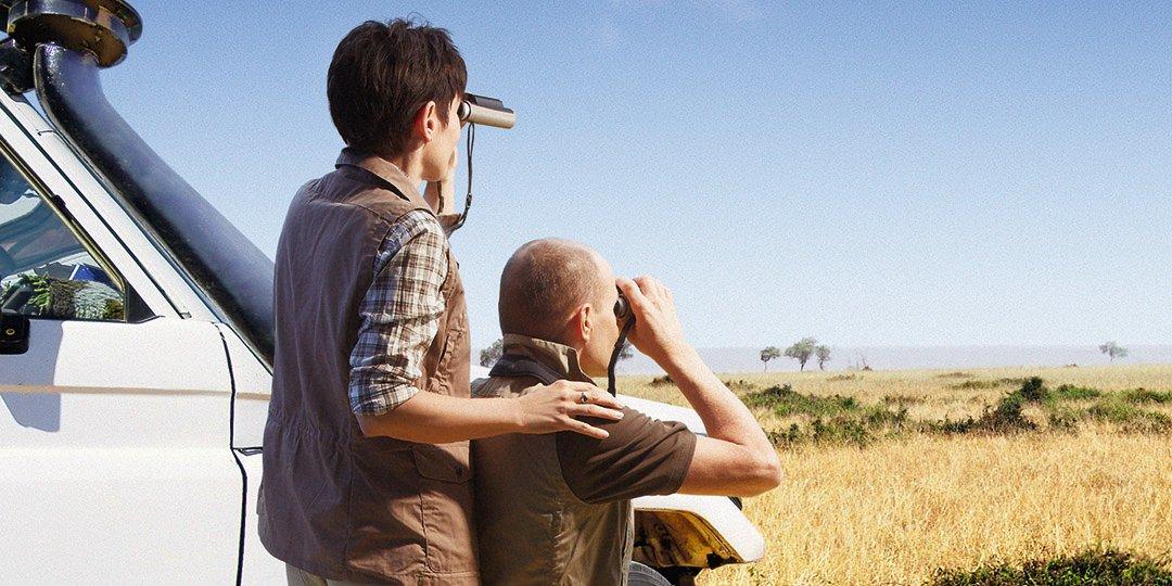 What are good safari binoculars?