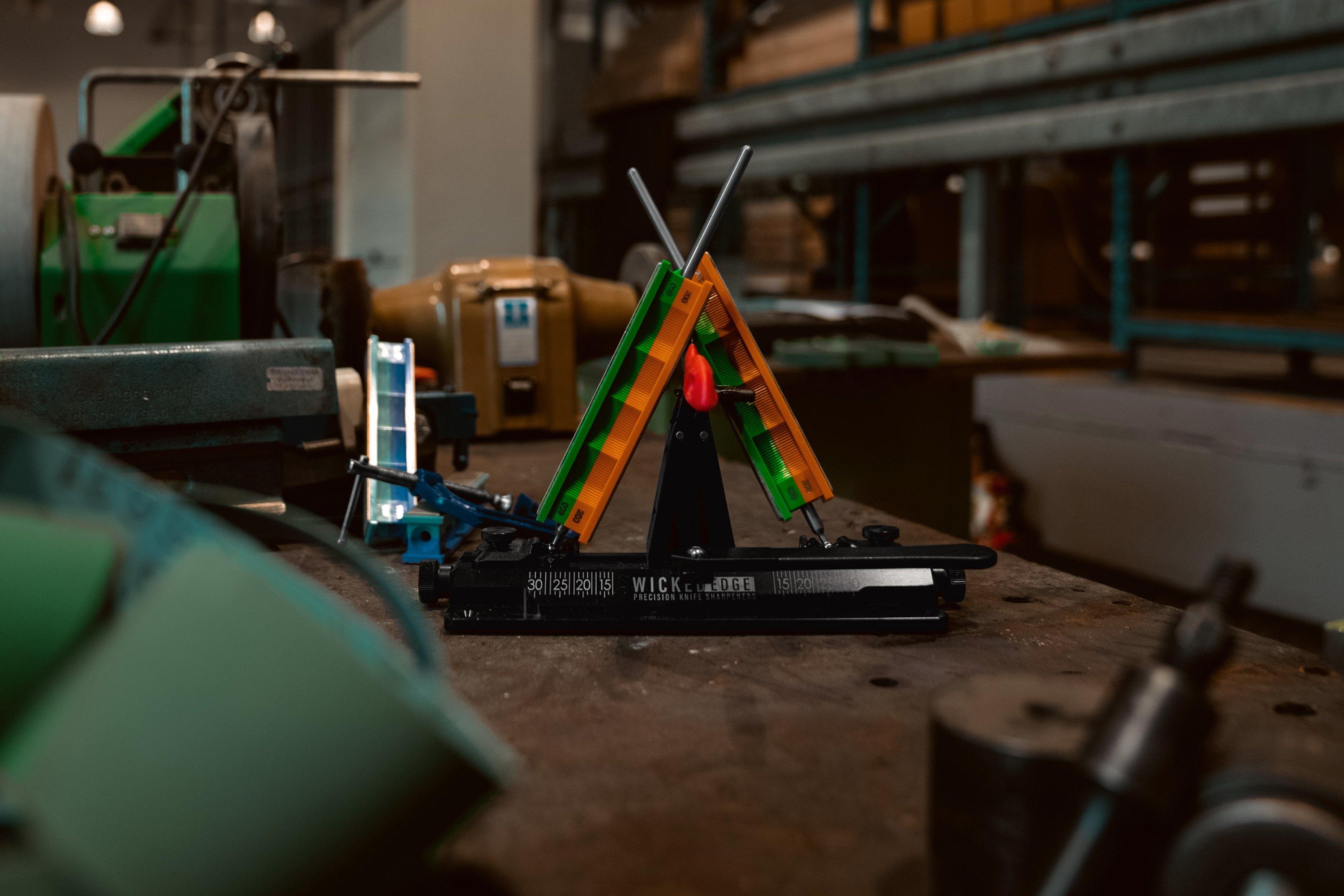 Wicked Edge WE66 Obsidian, sharpening system Advantageously shopping