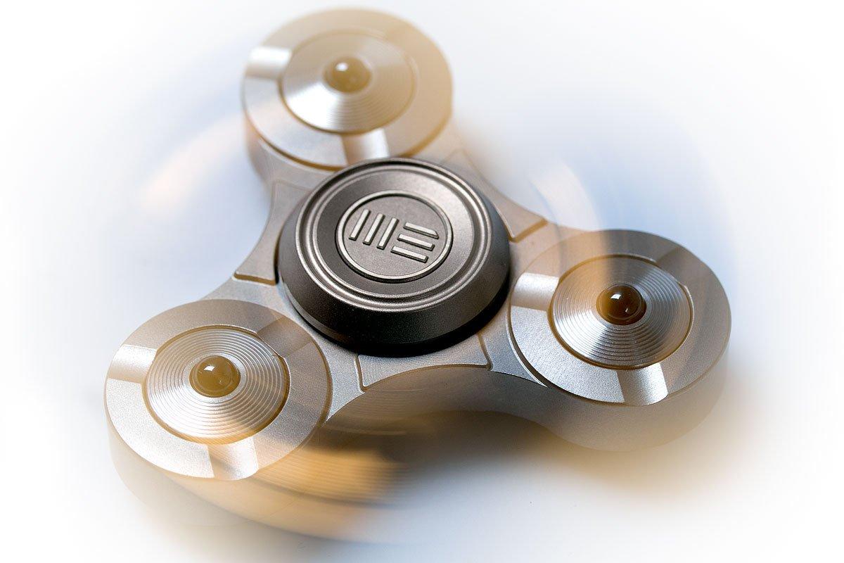 Titanium spinner clearance