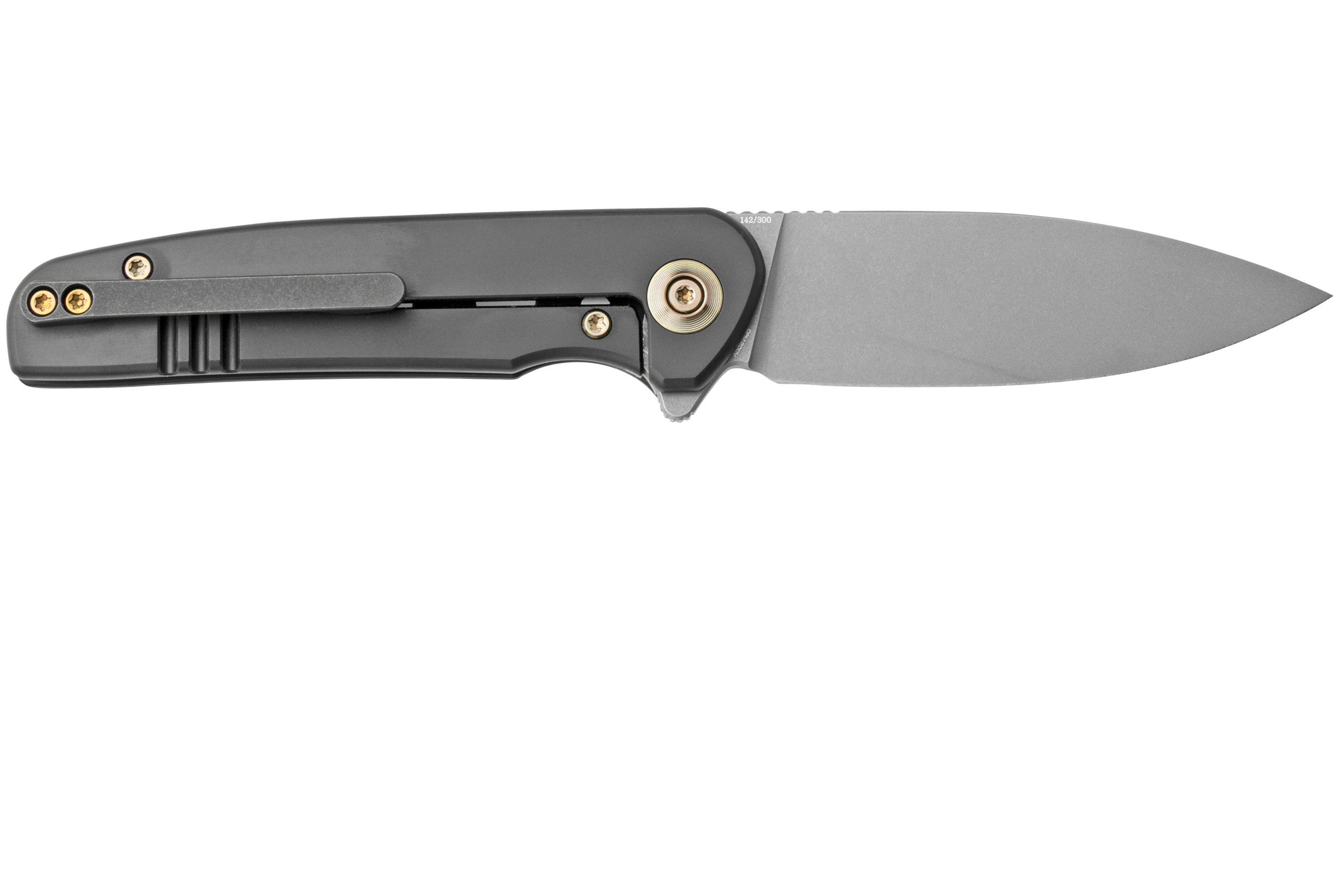 we-knife-shakan-limited-edition-we20052b-1-black-titanium-pocket-knife