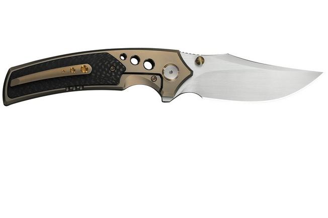 Obraz dla Nóż składany WE Knife Skynix WE24087-3, Hand Rubbed Satin Böhler M390, Champagne Titanium, Twill Carbon Fiber Inlay