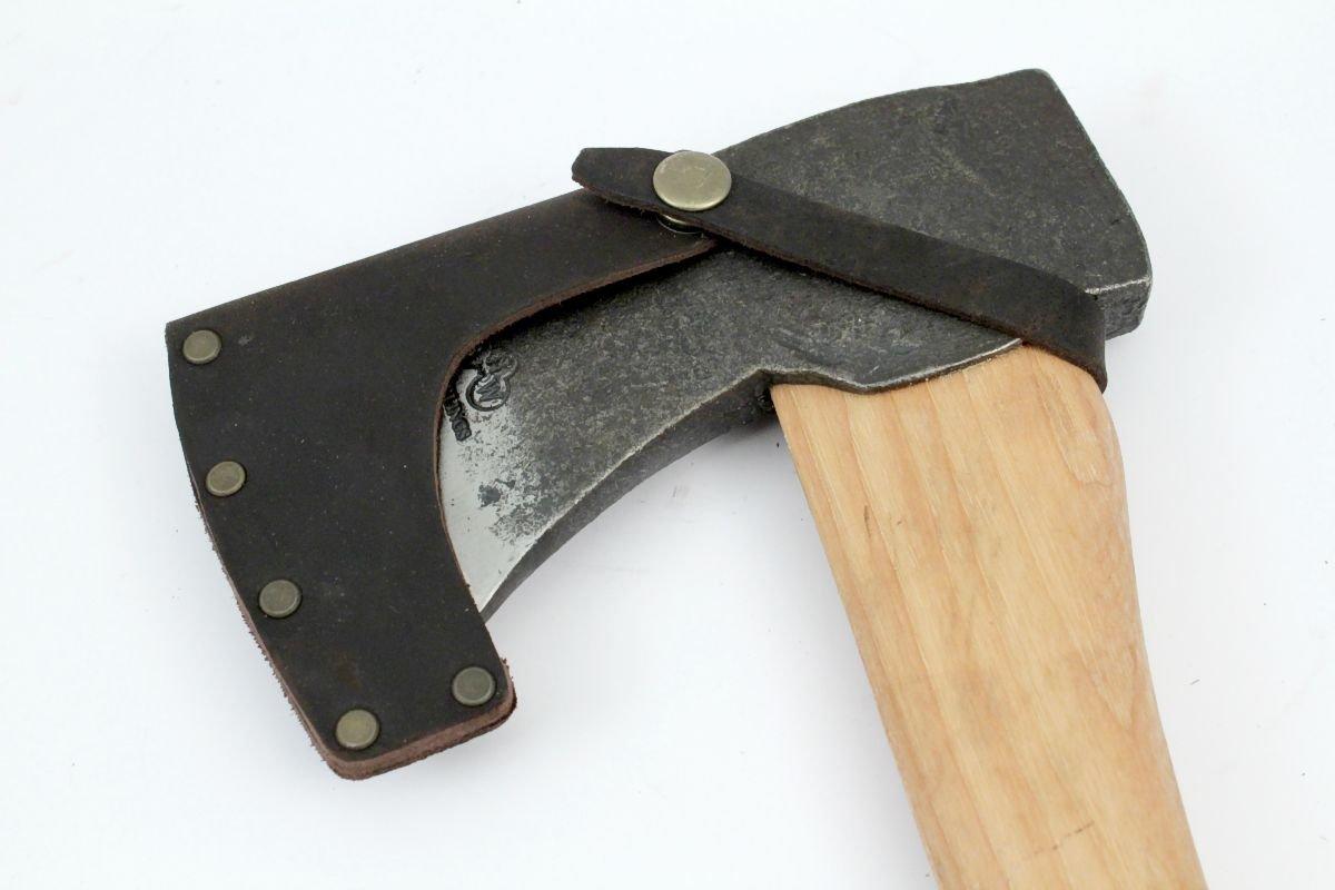 Wetterlings Swedish Forest Axe, Leather Sheath Advantageously