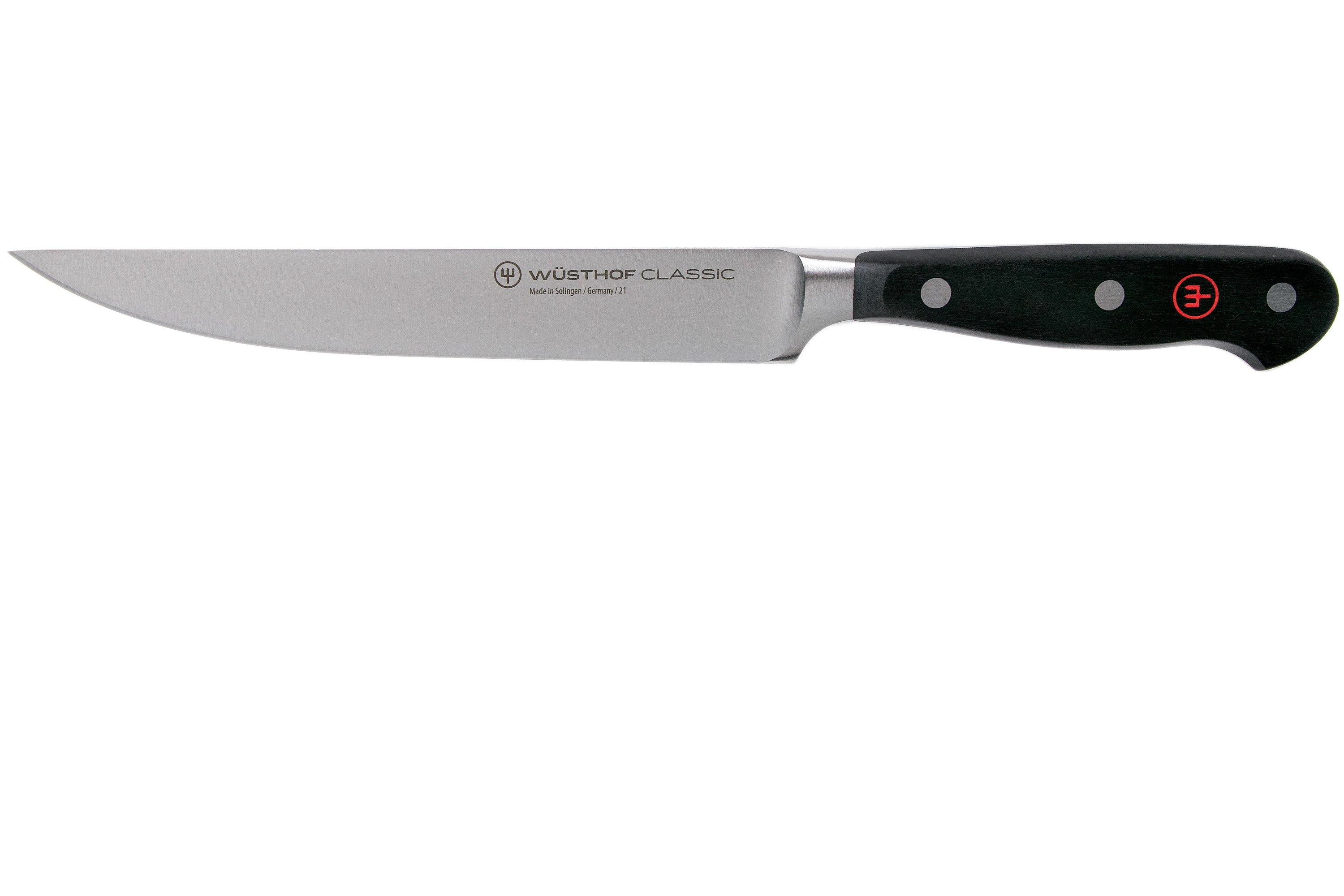 Cuchillo Chef Classic de 16cm #1040100116 - Wüsthof