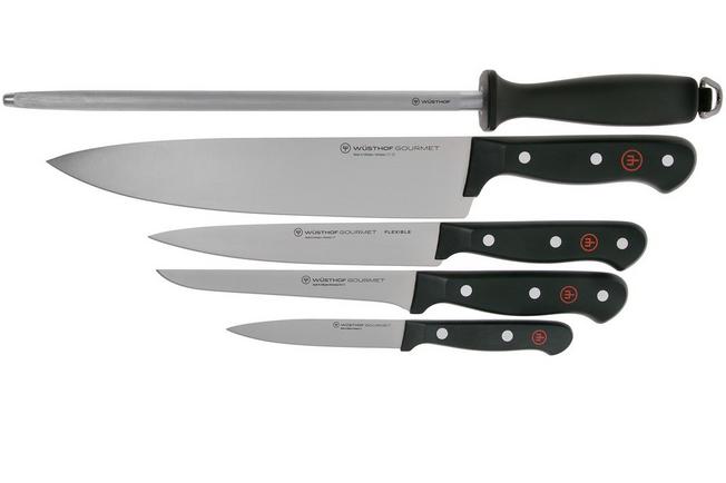 Wusthof Gourmet Set Chef Knives and Roll Case