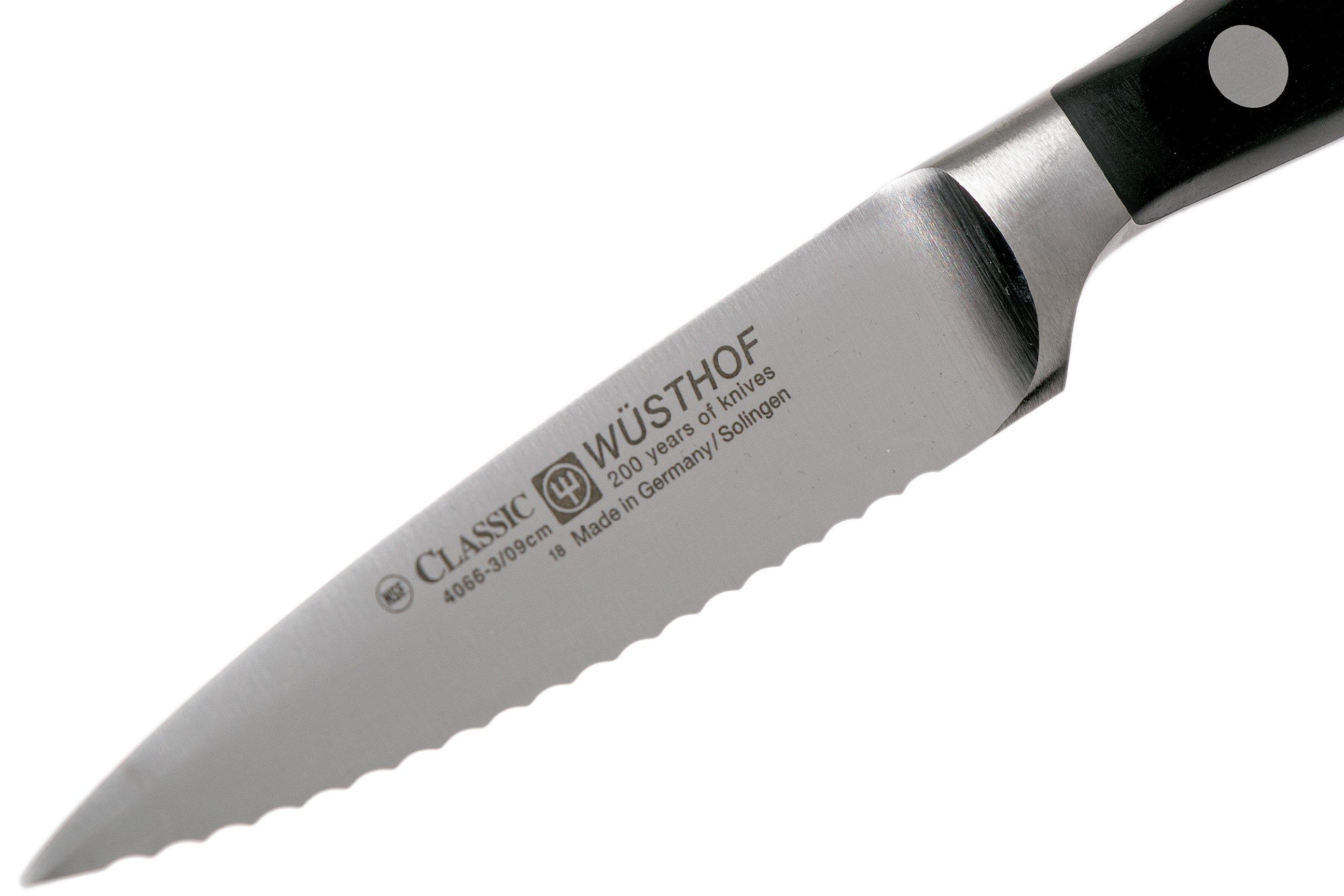 Wüsthof Classic vegetable knife 9 cm serrated, 40663/9