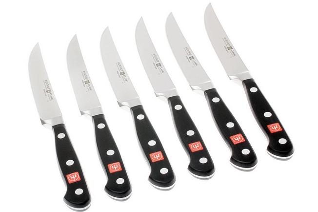 Wusthof Trident Gourmet Steak Knife in Stainless Steel and Black (Set of 4)