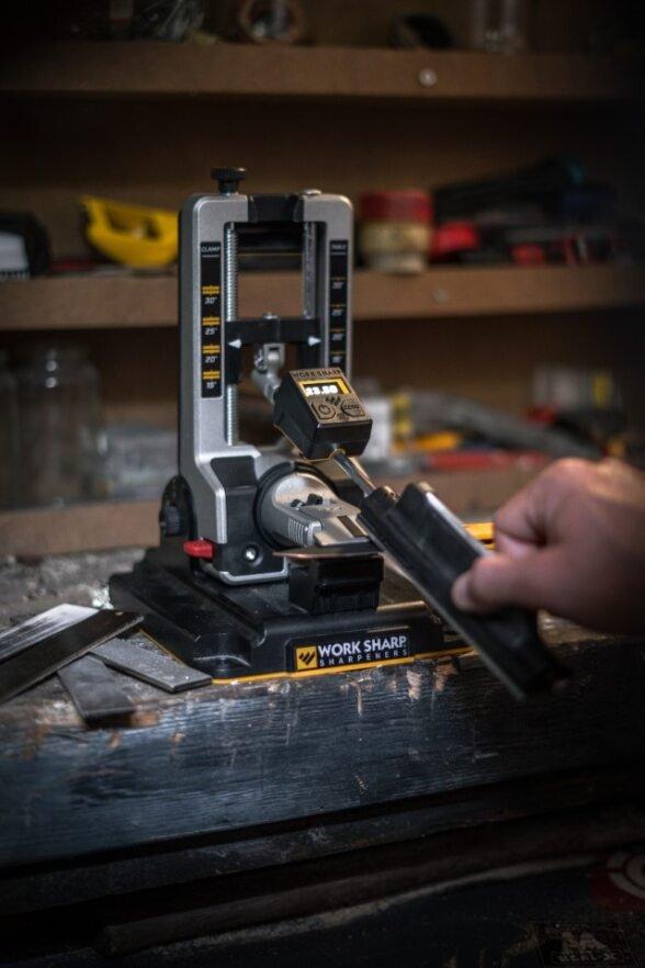 Un sistema de afilado Work Sharp Professional Precision Adjust