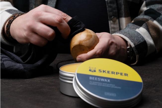 Afbeelding voor Eden messenmagneetstrip acaciahout, 50 x 6 cm met Skerper bijenwas