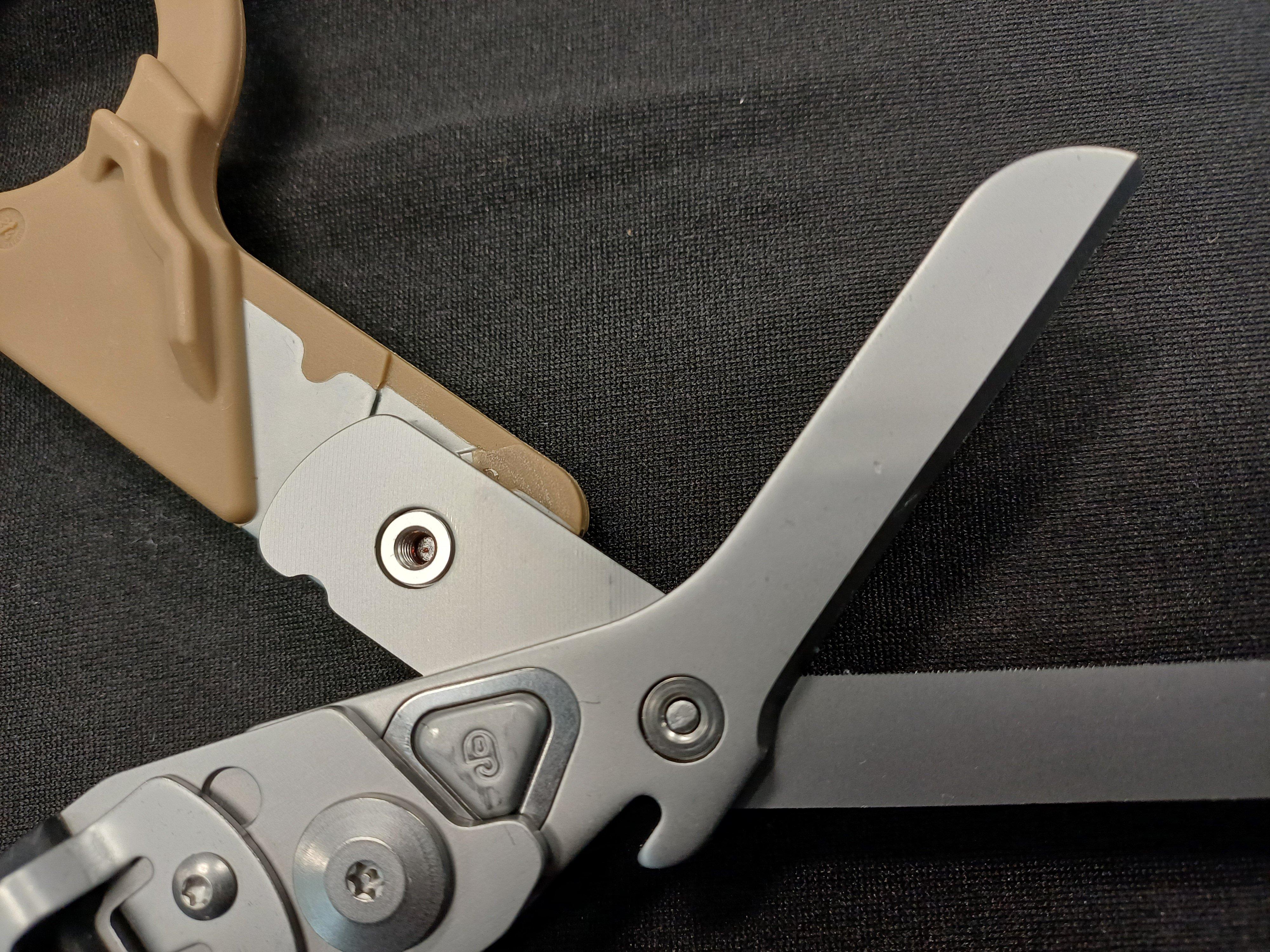 Leatherman Raptor Rescue 833062 Black Coyote, rescue scissors ...