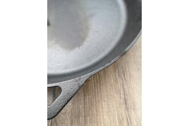 Image for Lodge skillet/frying pan with two handles L10SKL, diameter 30.5 cm