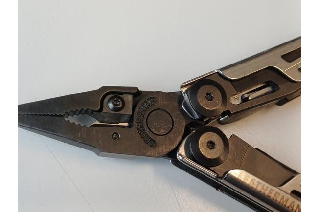 Bild für Leatherman Signal Black & Silver survival multitool, Etui aus Nylon, Limited Edition