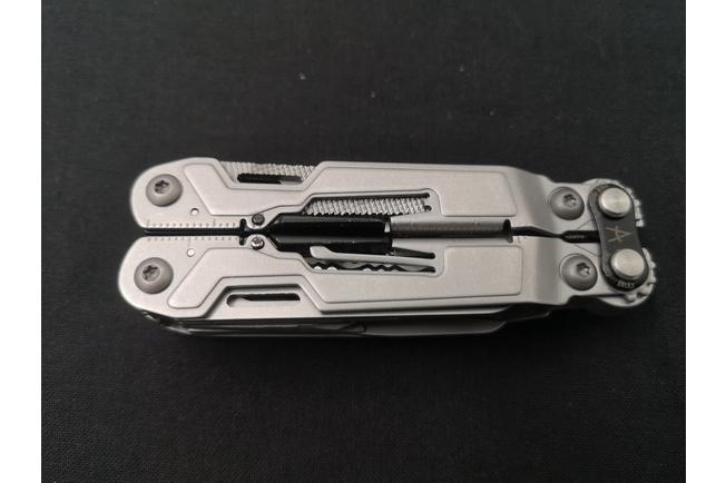 Image for SOG PowerPint PP1001 multi-tool