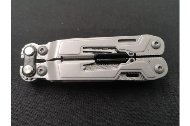 Image for SOG PowerPint PP1001 multi-tool