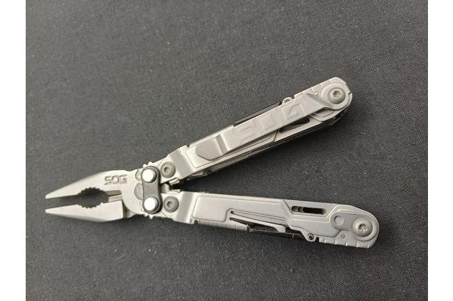 Image for SOG PowerPint PP1001 multi-tool